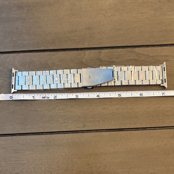 NWOT Stainless Steel Apple Watch Band - Silver and Gold - Picture 3 of 4